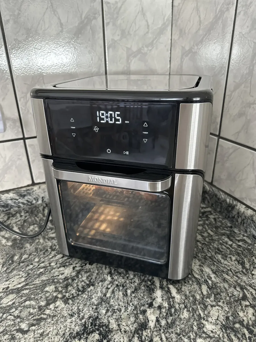 Foto da Air Fryer Forno 12L Mondial enviada por cliente